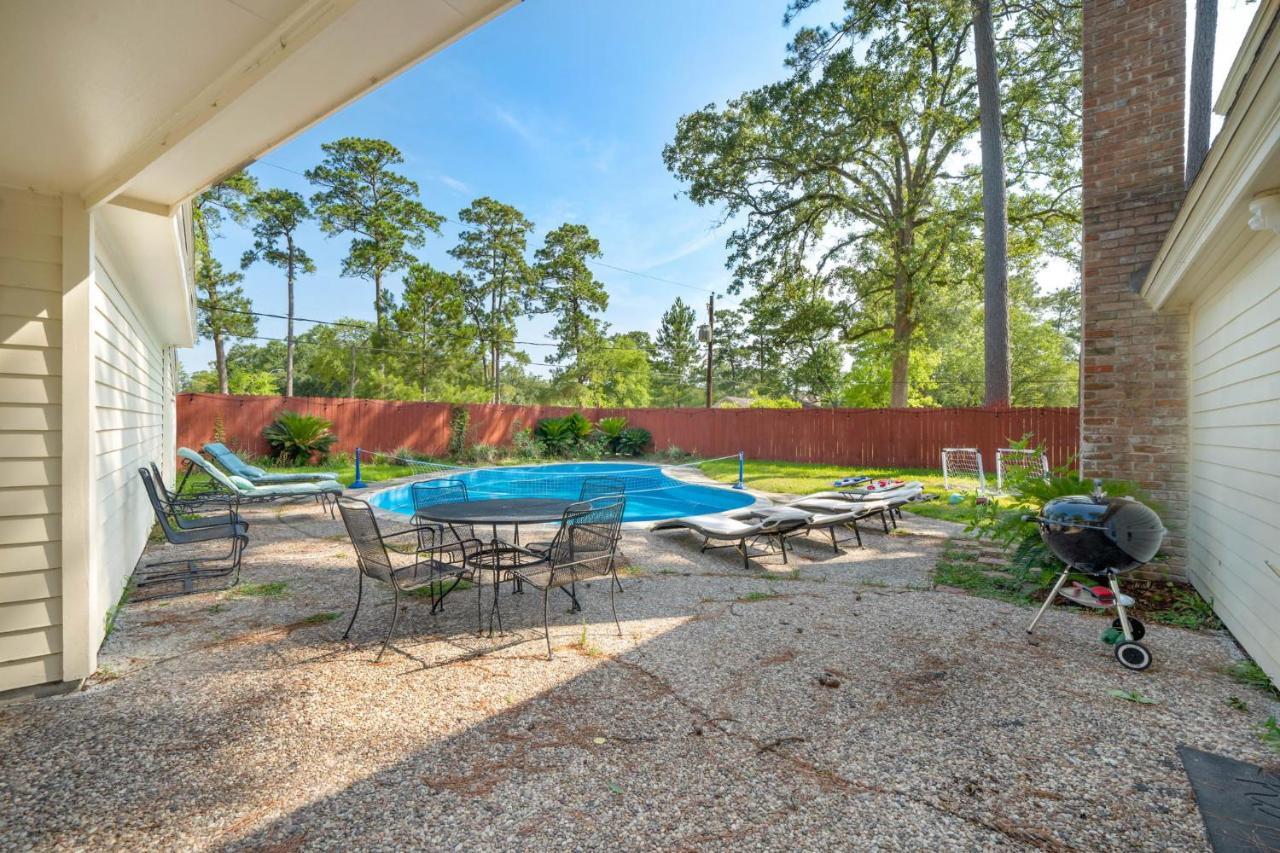 Villa Pool Oasis Games Wifi Bbq Yard Sleep 16 Houston Exterior foto