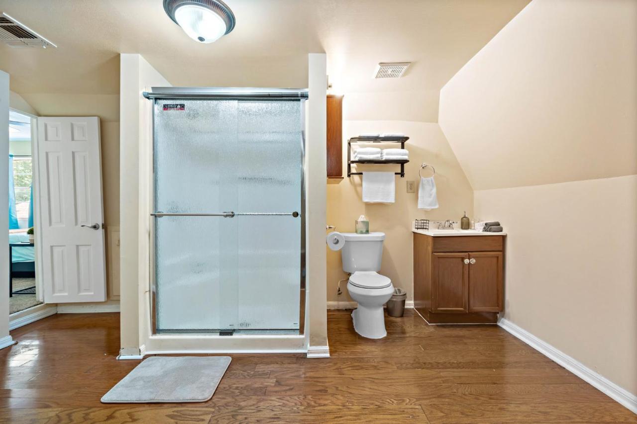Villa Pool Oasis Games Wifi Bbq Yard Sleep 16 Houston Exterior foto